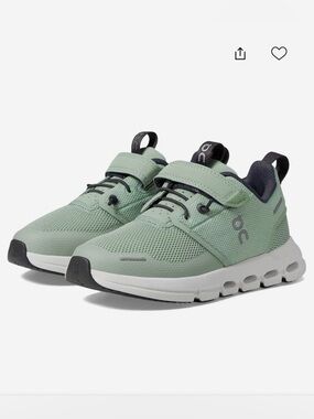 On Running Kids Cloud Play Sage Green Size 12.5